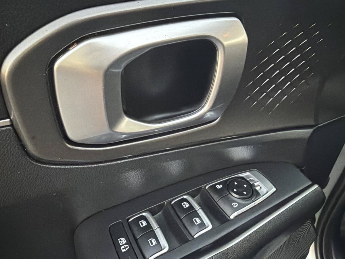 Used 2022 Kia Sorento S FWD image 34