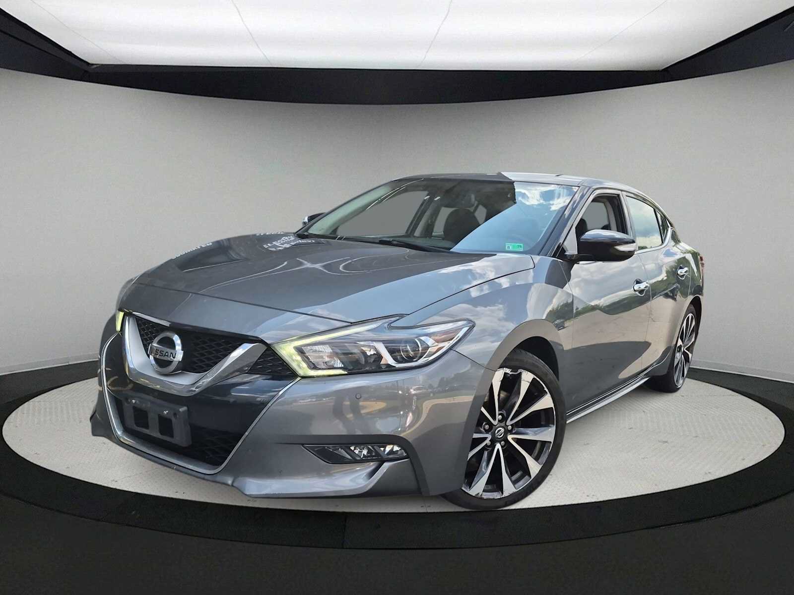 Used 2017 Nissan Maxima SR