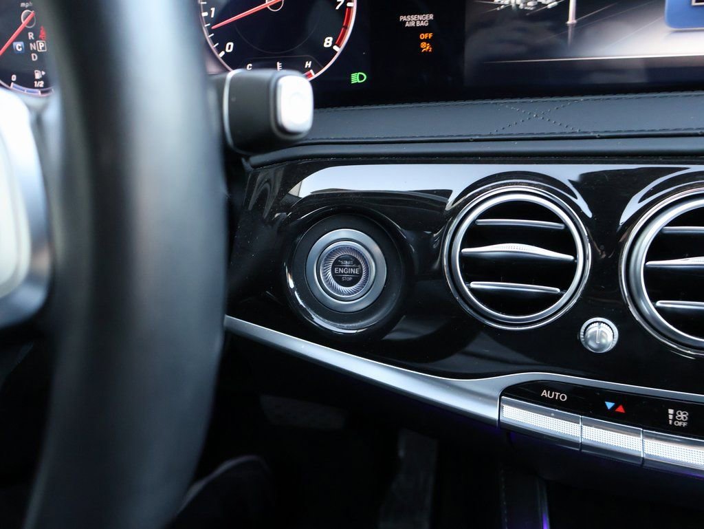 Used 2019 Mercedes-Benz Maybach S 560 4MATIC image 33