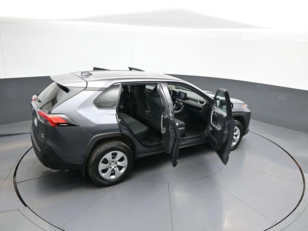 Certified 2022 Toyota RAV4 LE image 44