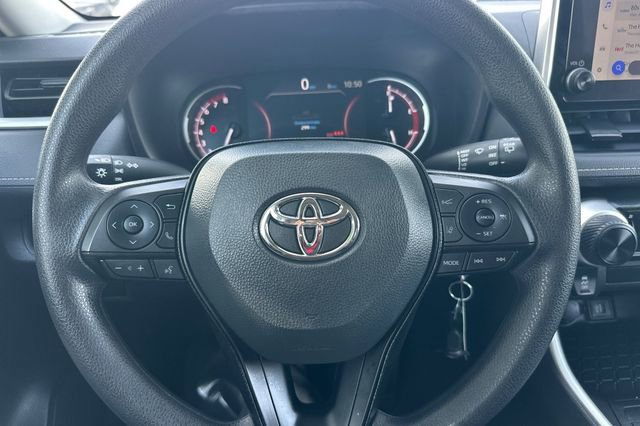Certified 2025 Toyota RAV4 LE image 28