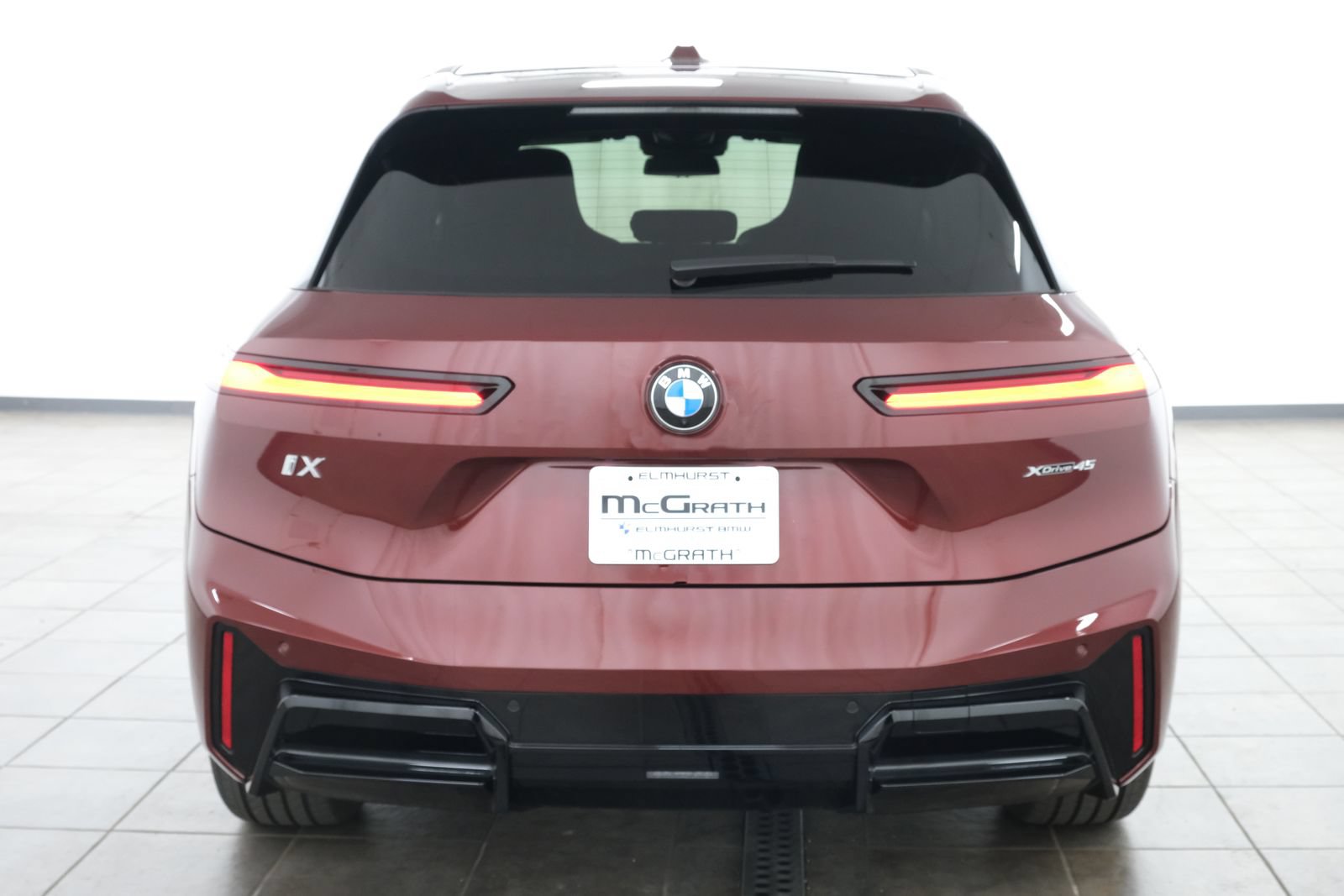 New 2026 BMW iX xDrive45 AWD/4WD image 5