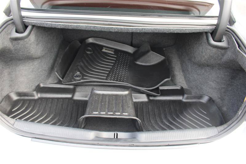 Used 2020 Dodge Charger SXT RWD image 11
