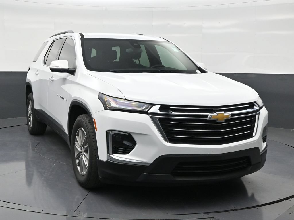 Used 2023 Chevrolet Traverse LT FWD image 7