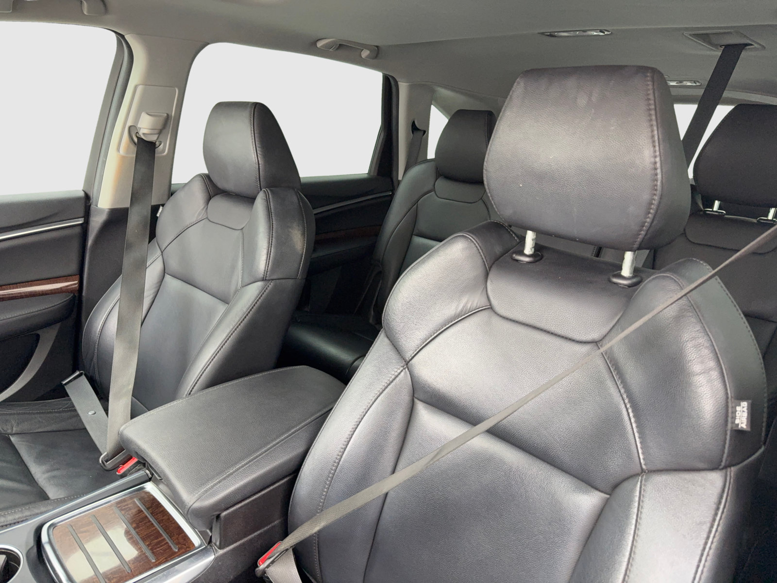 Used 2020 Acura MDX FWD image 32
