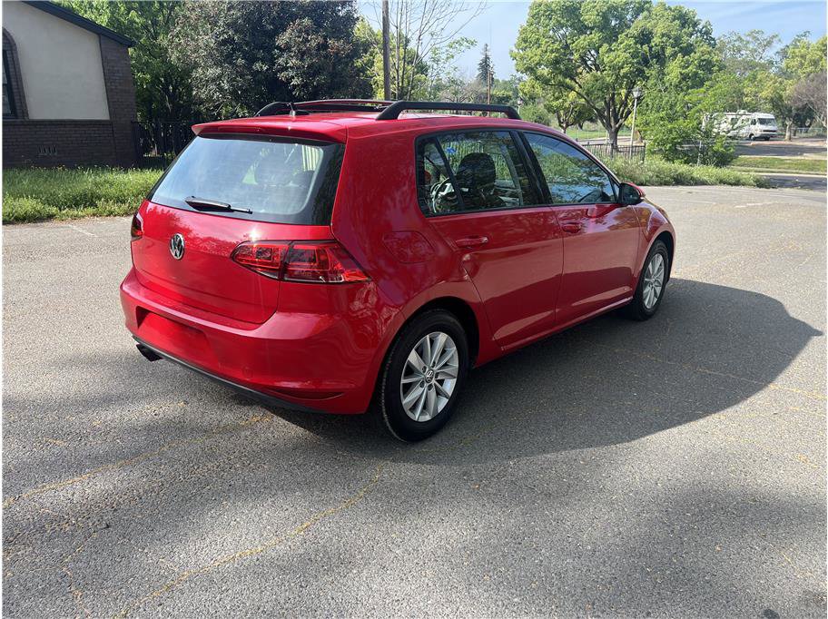 Used 2016 Volkswagen Golf S FWD image 7