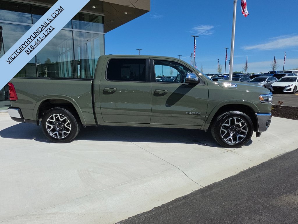 Used 2026 RAM 1500 Laramie AWD/4WD image 9