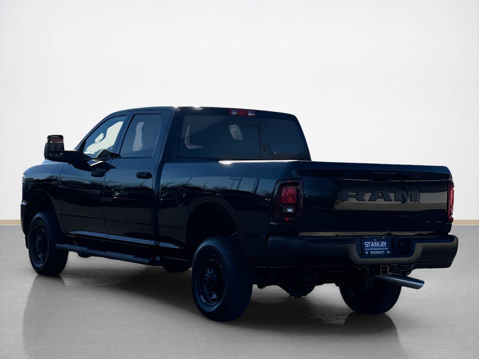 New 2026 RAM 2500 Tradesman AWD/4WD image 5