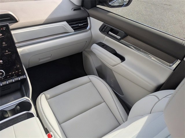 Used 2026 GMC Terrain Denali image 19