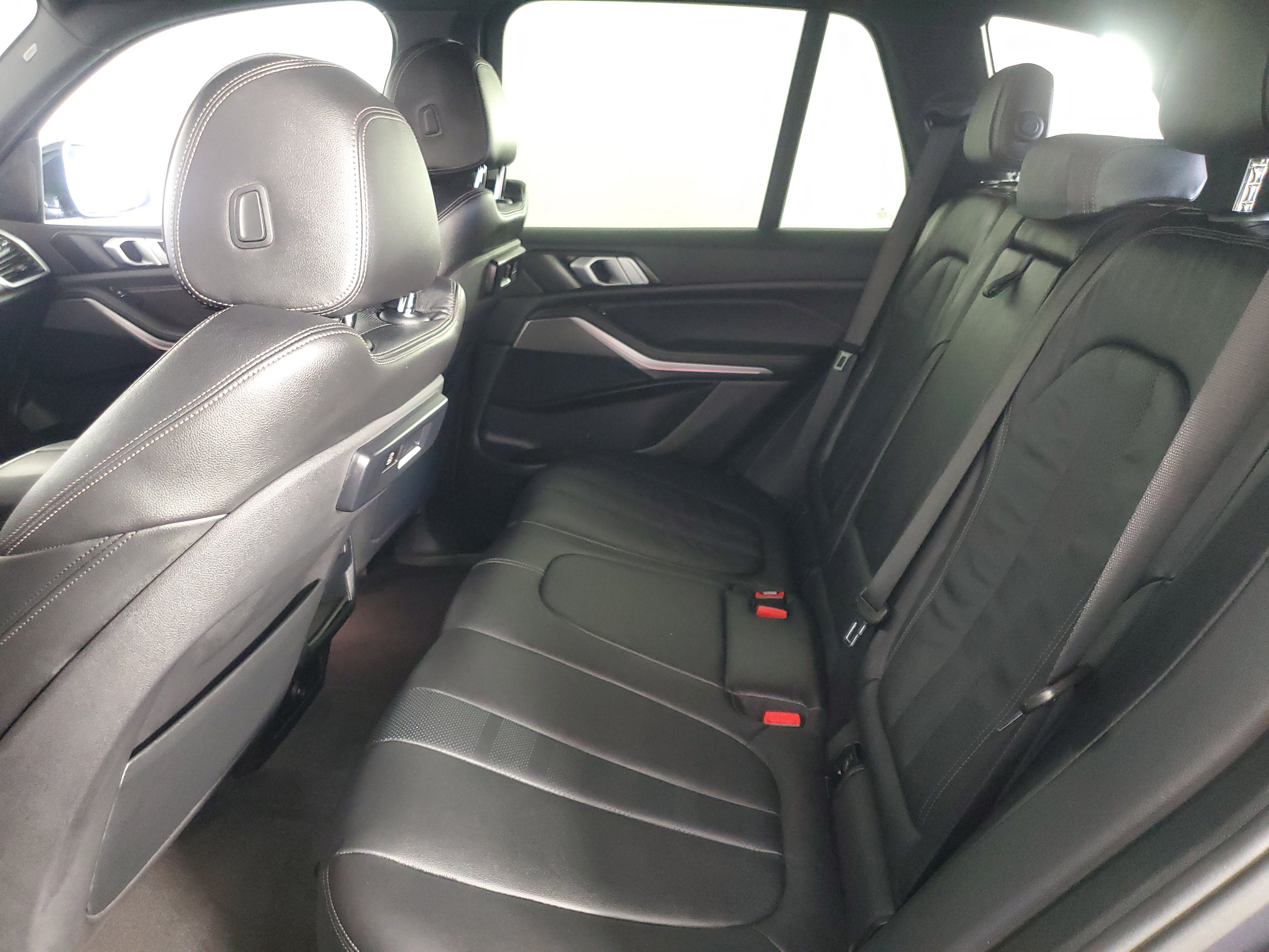 Used 2019 BMW X5 xDrive40i AWD/4WD image 13