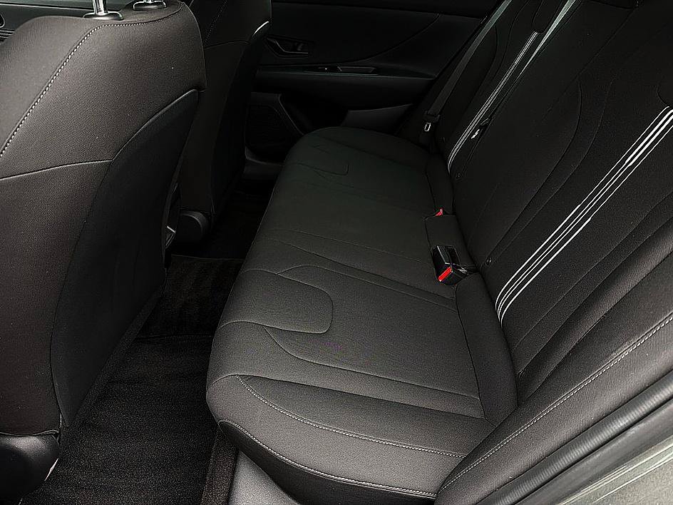 Certified 2026 Hyundai Elantra Sport w/ Cargo Package FWD image 8