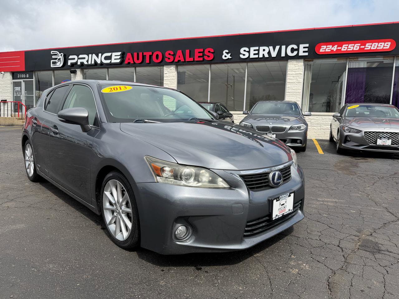 Used 2013 Lexus CT 200h w/ Premium Pkg w/Navigation image 1