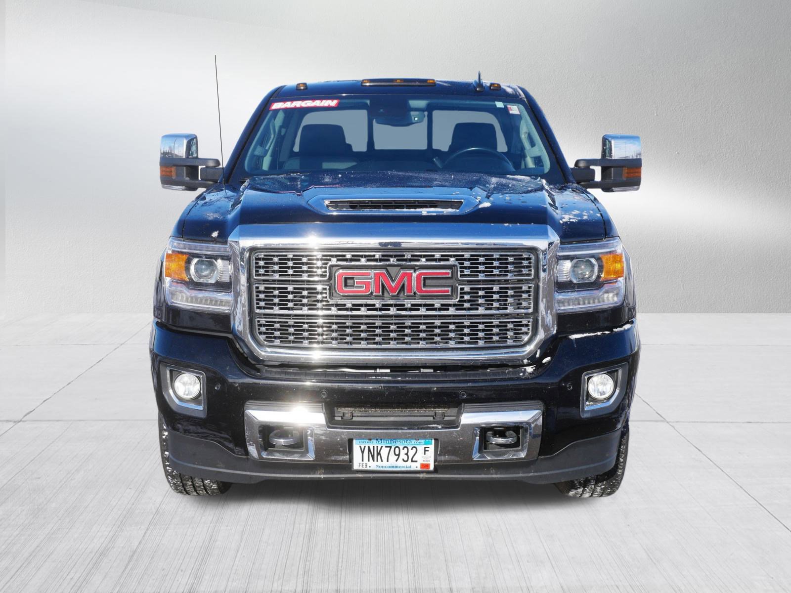 Used 2019 GMC Sierra 3500 Denali w/ Duramax Plus Package video 2