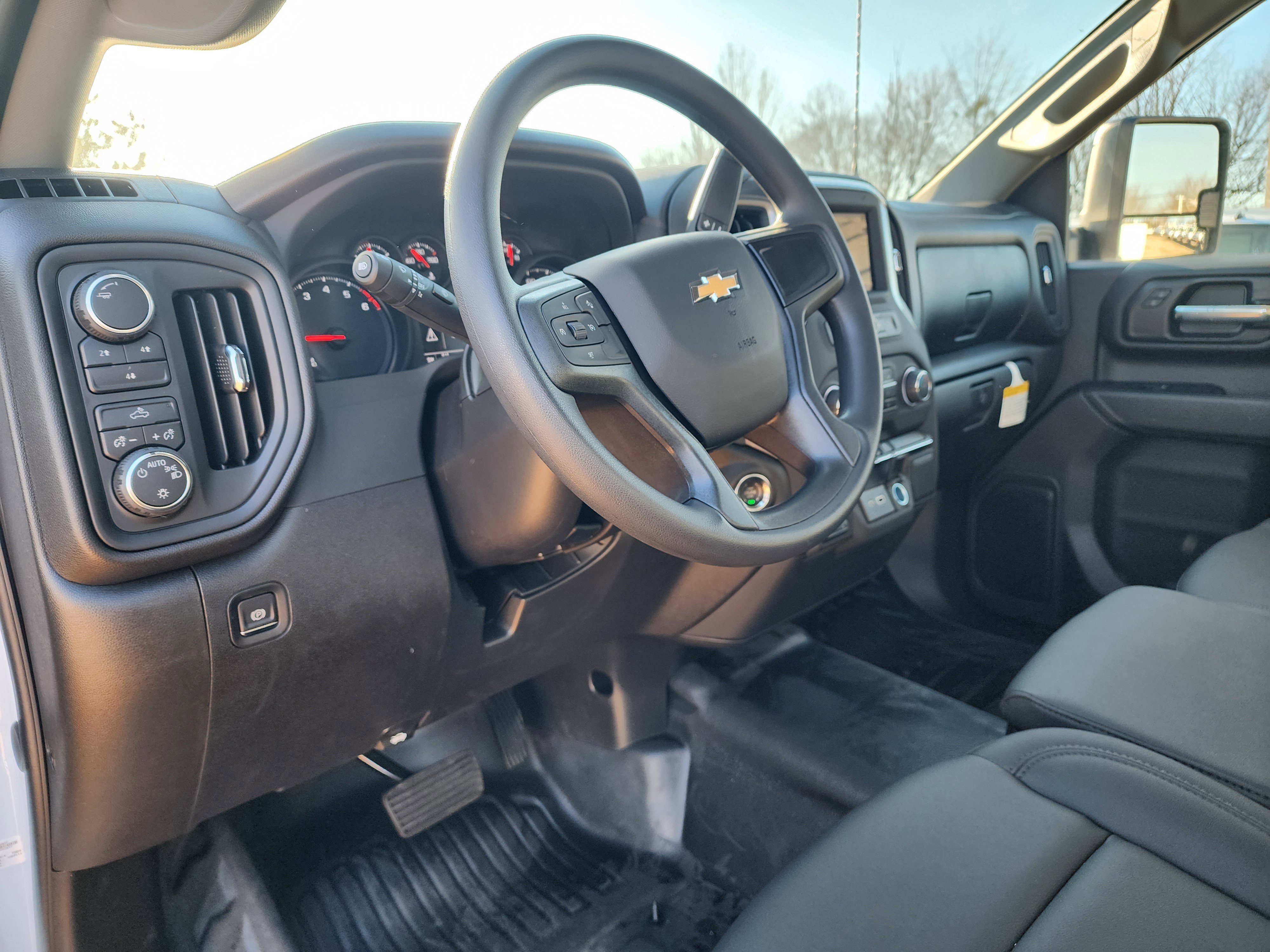 New 2025 Chevrolet Silverado 3500 W/T w/ WT Convenience Package AWD/4WD image 21