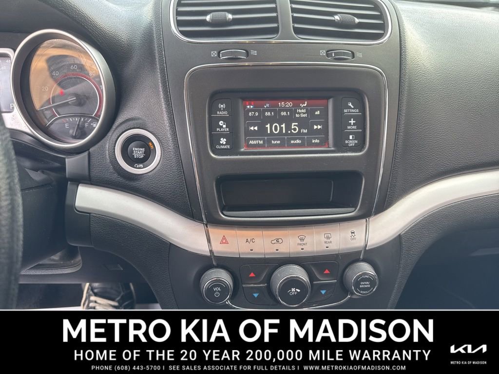 Used 2019 Dodge Journey SE w/ Blacktop Package image 19