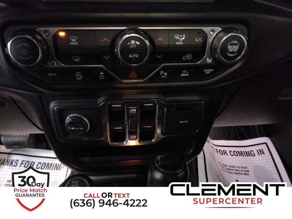 Used 2021 Jeep Gladiator Overland image 17