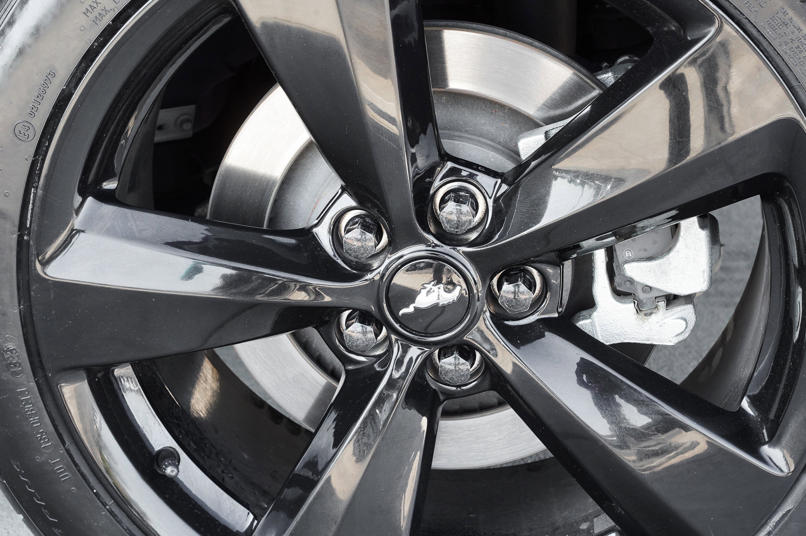 Used 2022 Ford Mustang GT w/ Equipment Group 301A image 23