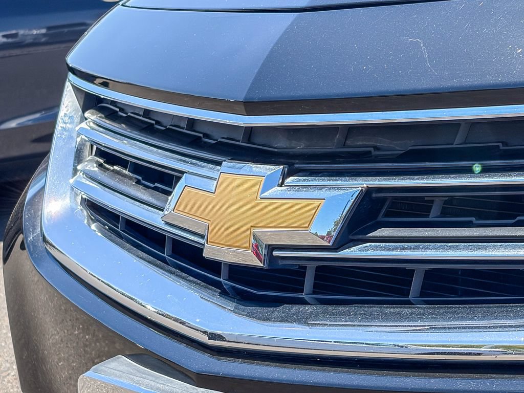 Used 2017 Chevrolet Impala Premier FWD image 13