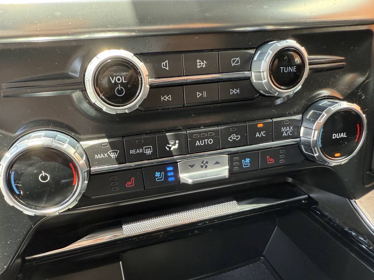Used 2022 Ford F150 Lariat AWD/4WD image 21