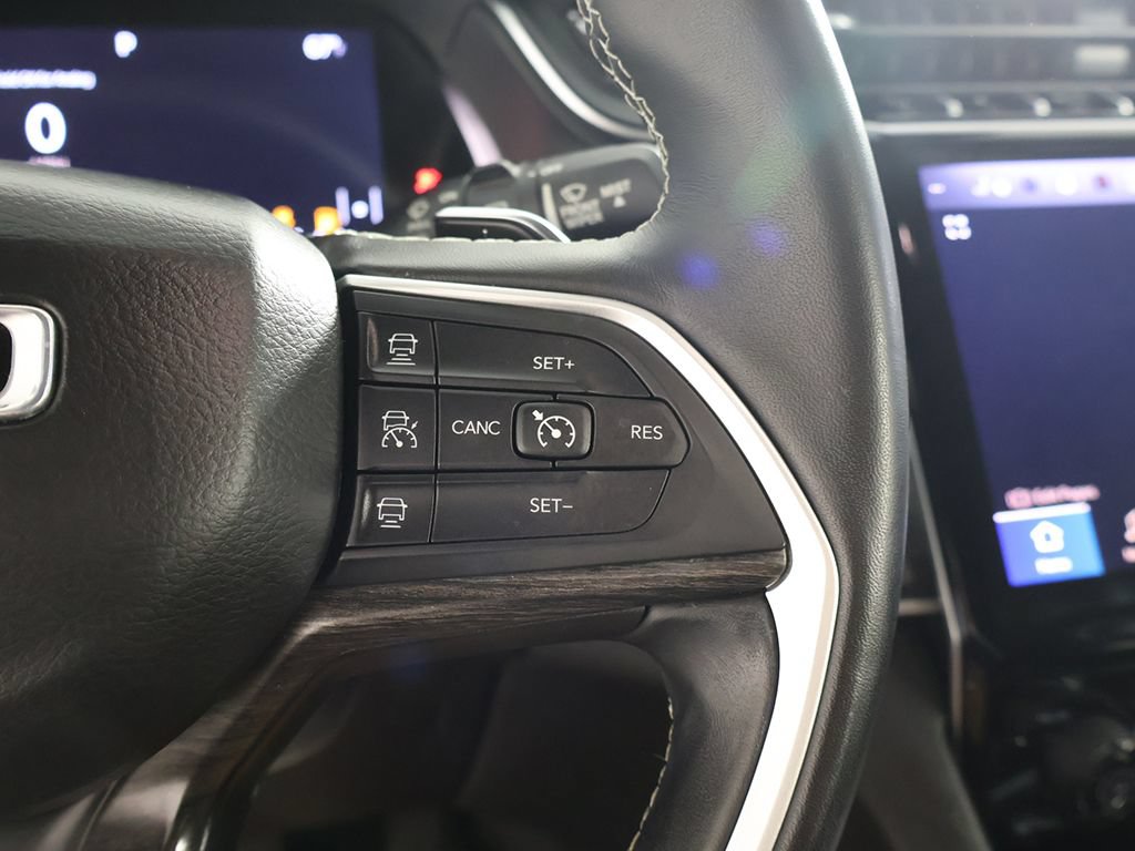 Used 2022 Jeep Grand Cherokee Limited AWD/4WD image 49