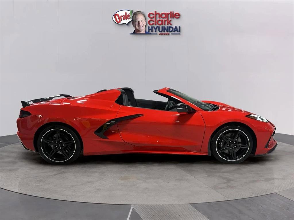 Used 2024 Chevrolet Corvette Stingray Convertible w/ Z51 Performance Package image 7