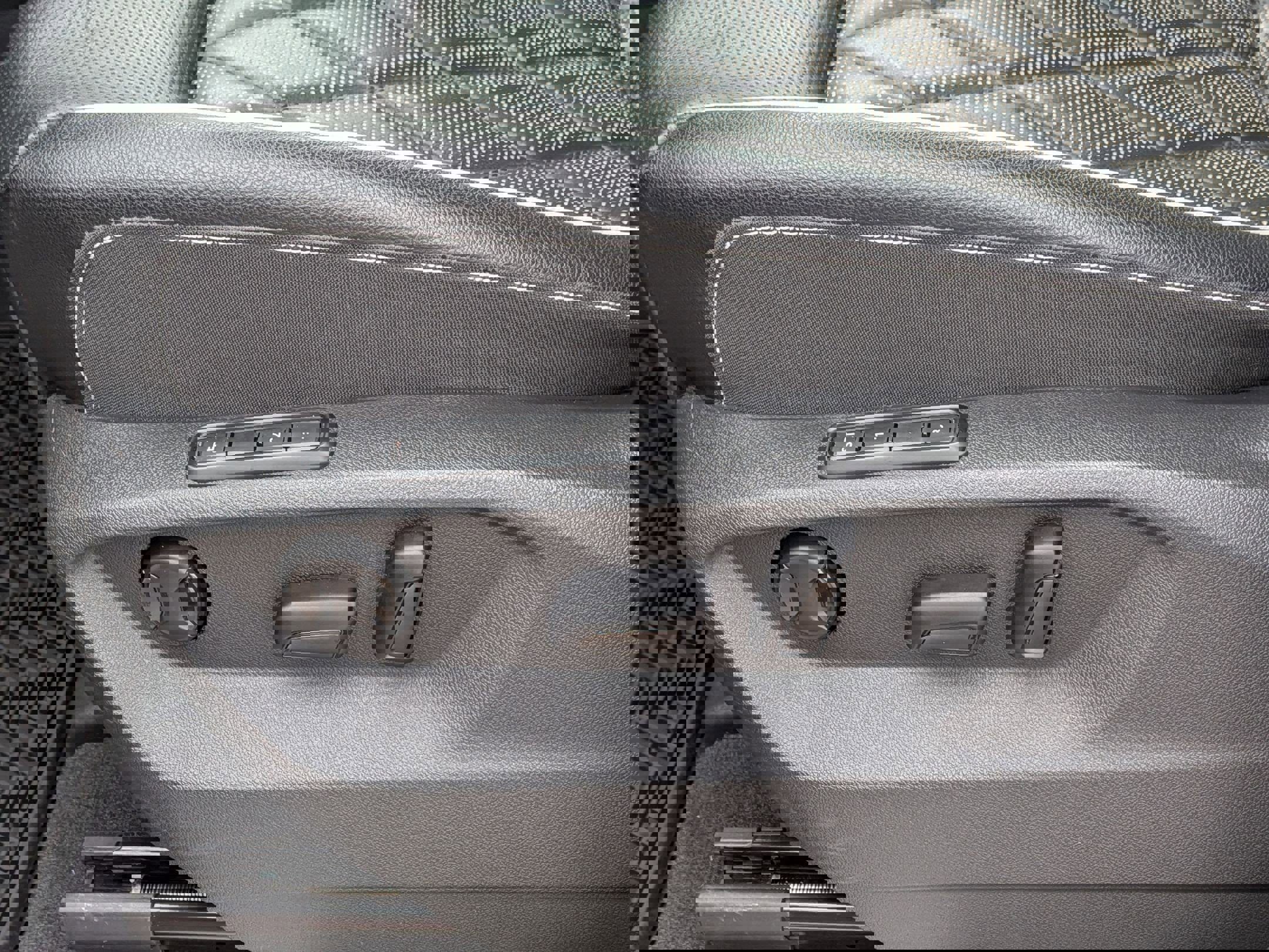 Used 2024 Volkswagen Atlas SEL Premium R-Line image 17