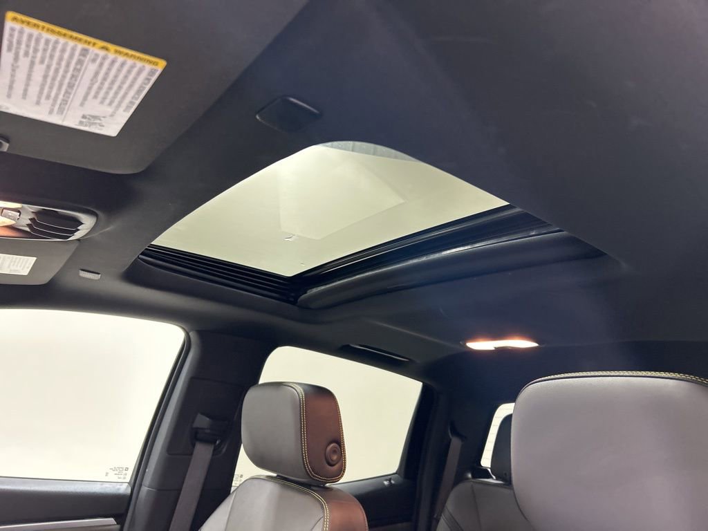 Used 2024 Chevrolet Colorado ZR2 w/ ZR2 Convenience Package III image 27