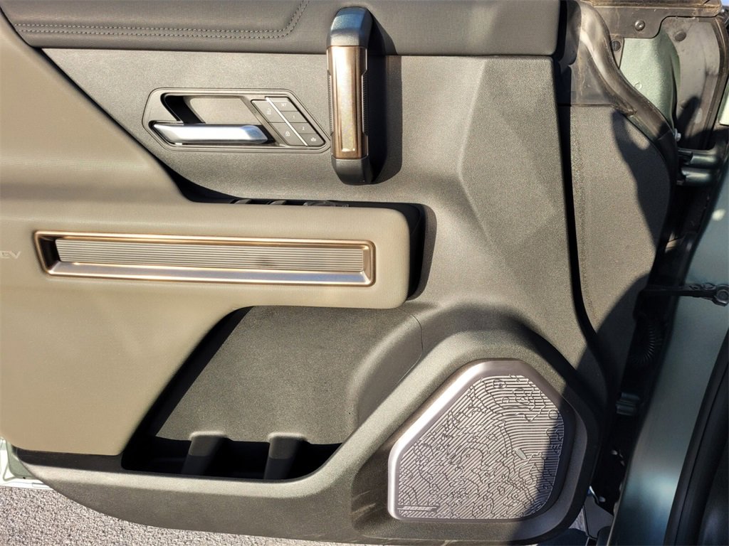 Used 2024 GMC Hummer EV 3X image 22