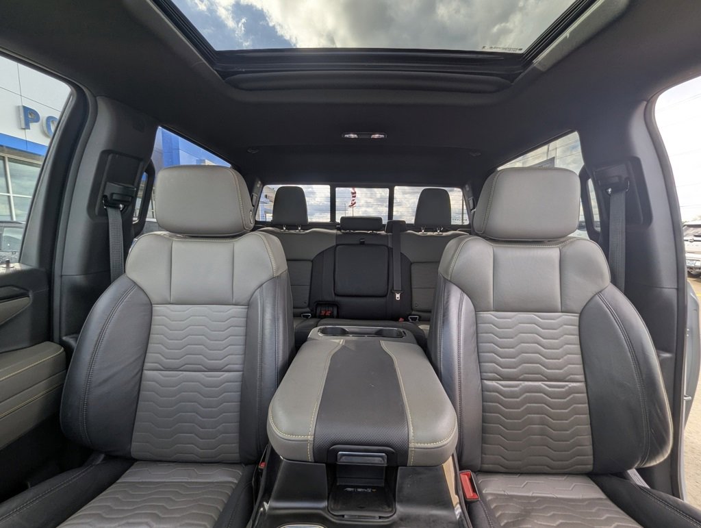 Used 2024 Chevrolet Silverado 1500 ZR2 w/ Technology Package image 29