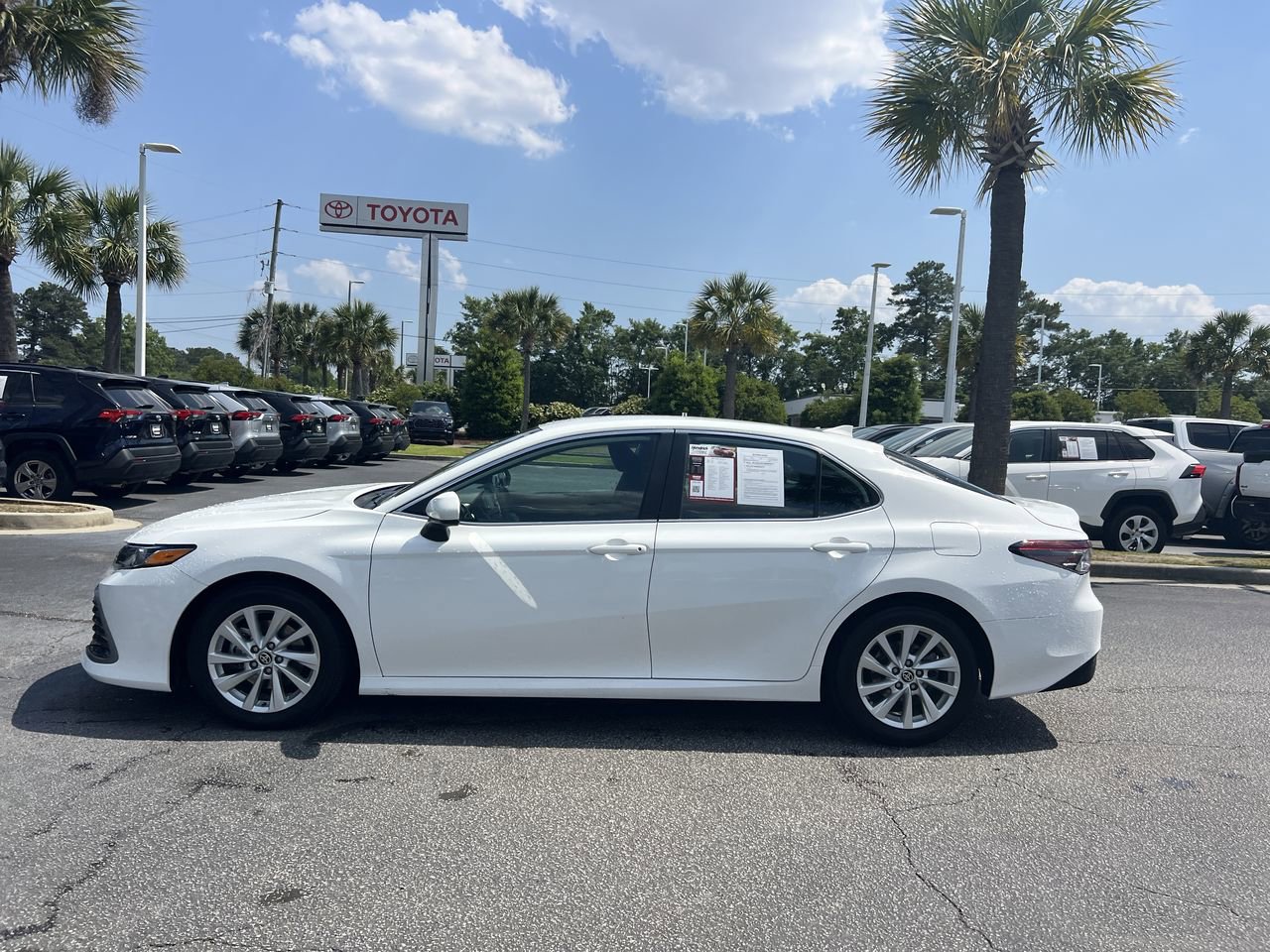Used 2024 Toyota Camry LE FWD image 7