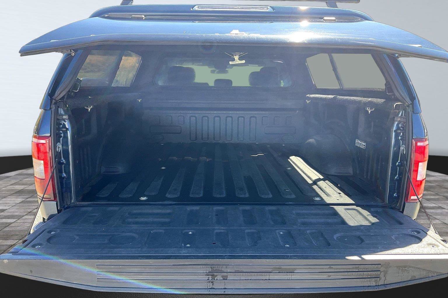 Used 2018 Ford F150 XLT w/ Equipment Group 301A Mid RWD image 14