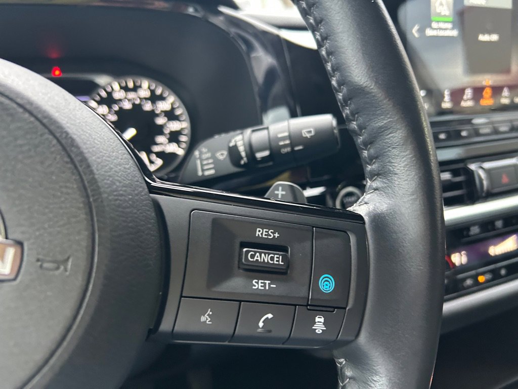 Used 2022 Nissan Pathfinder SL image 39