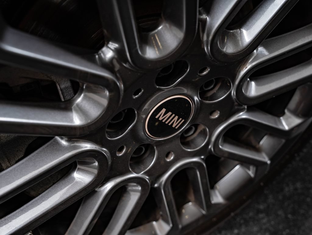 Certified 2026 MINI Cooper S FWD image 8
