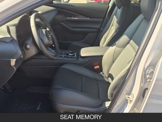 New 2026 MAZDA CX-30 AWD 2.5 S w/ Select Sport Pkg image 17