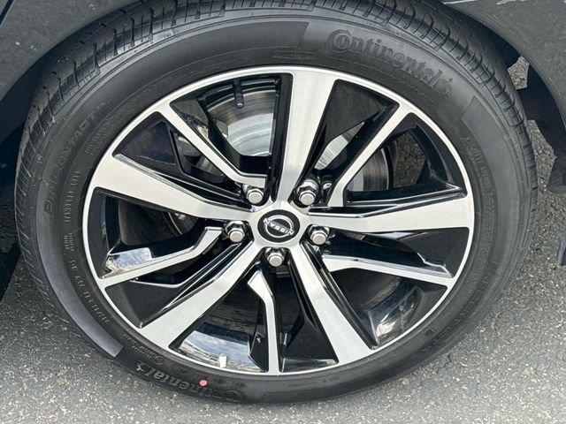 Used 2023 Nissan Maxima SV w/ Floor Mat Group image 30