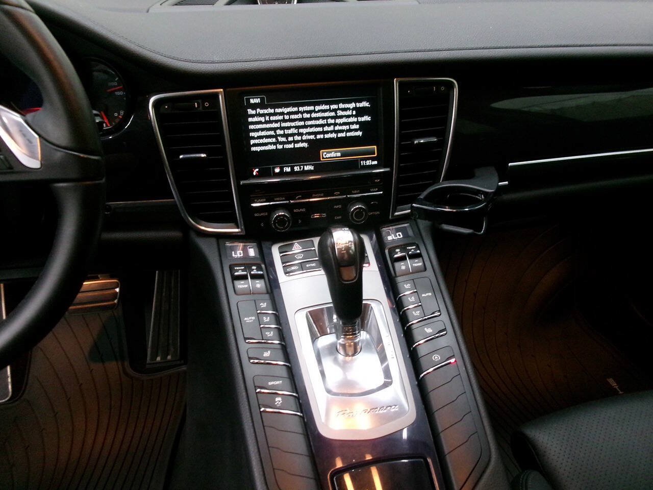 Used 2014 Porsche Panamera 4 AWD/4WD image 35
