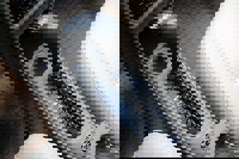 Used 1998 Oldsmobile Intrigue GL image 8