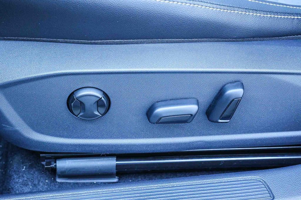 New 2026 Volkswagen Jetta SE image 34