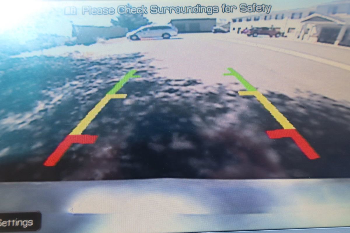 Used 2012 Lincoln MKS AWD image 35