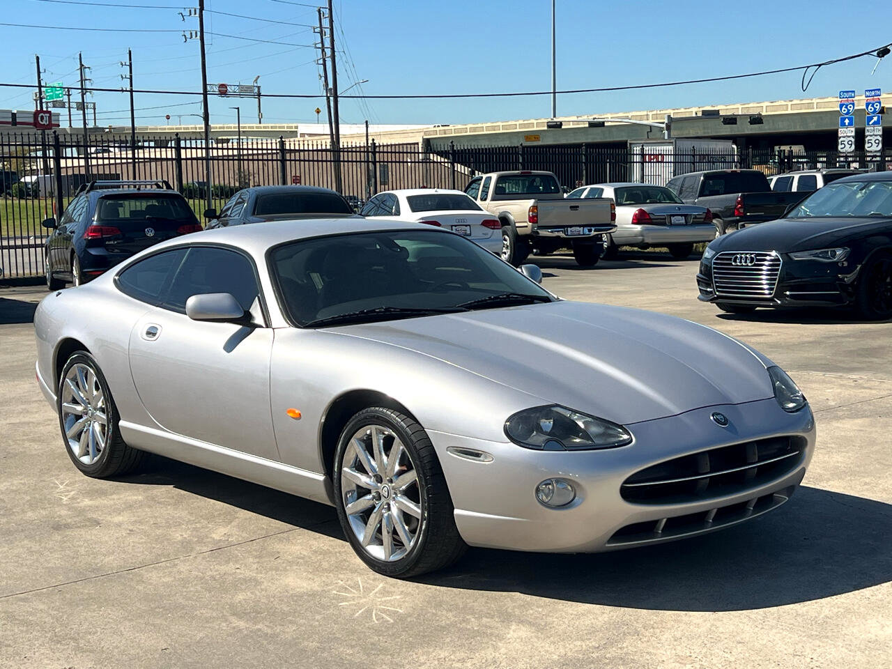 Used 2006 Jaguar XK8 Coupe image 9