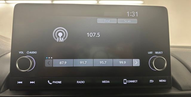 Used 2025 Honda Pilot Sport image 38