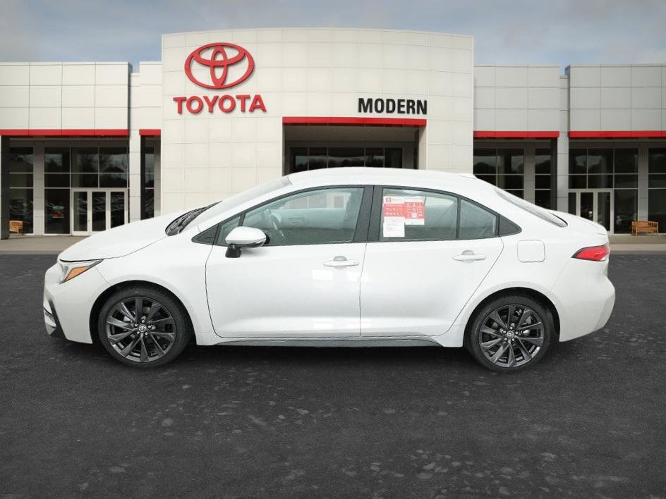 New 2026 Toyota Corolla SE FWD image 3