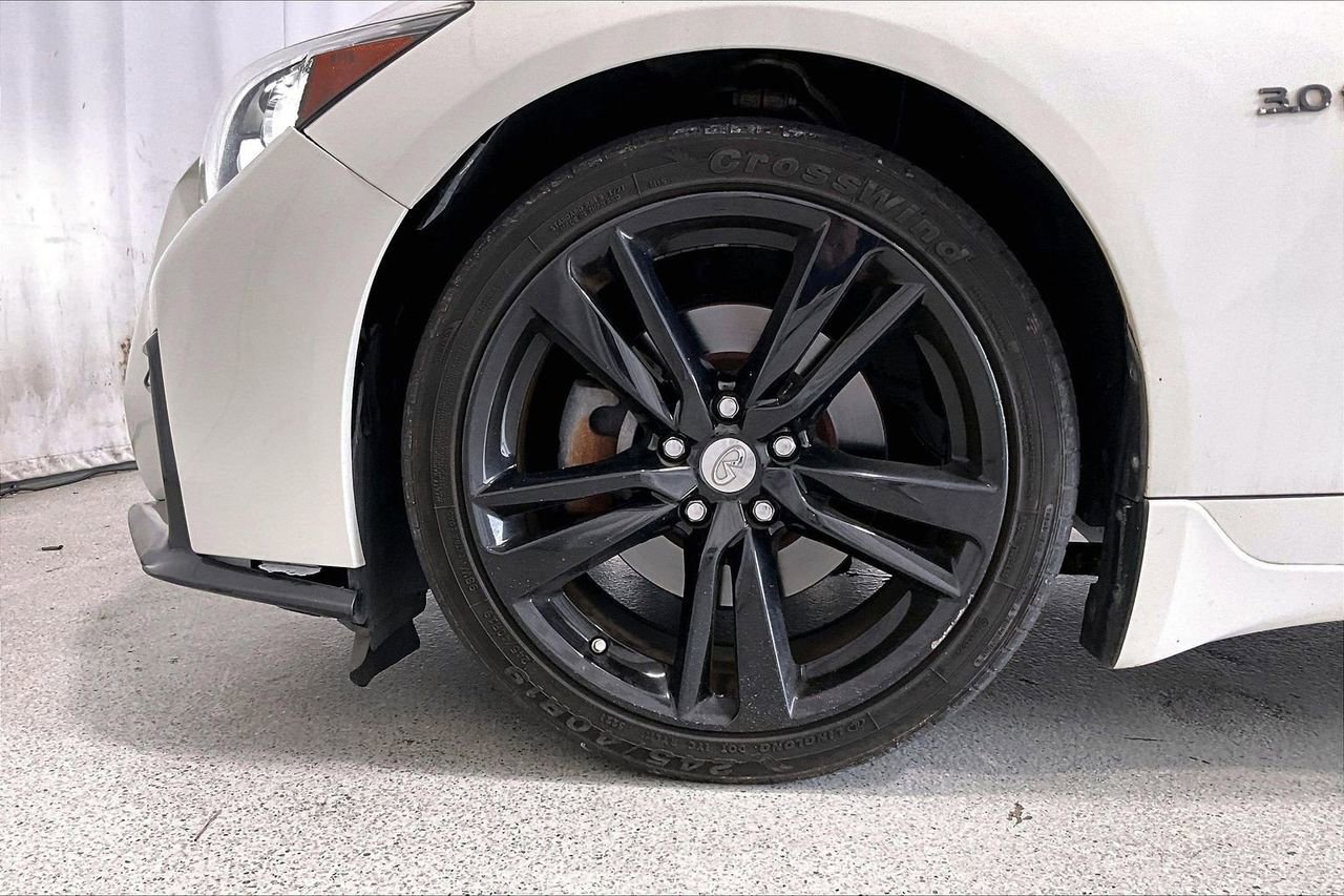 Used 2019 INFINITI Q50 Signature Edition AWD/4WD image 6