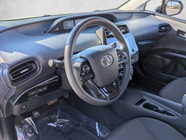 Used 2022 Toyota Prius LE image 10