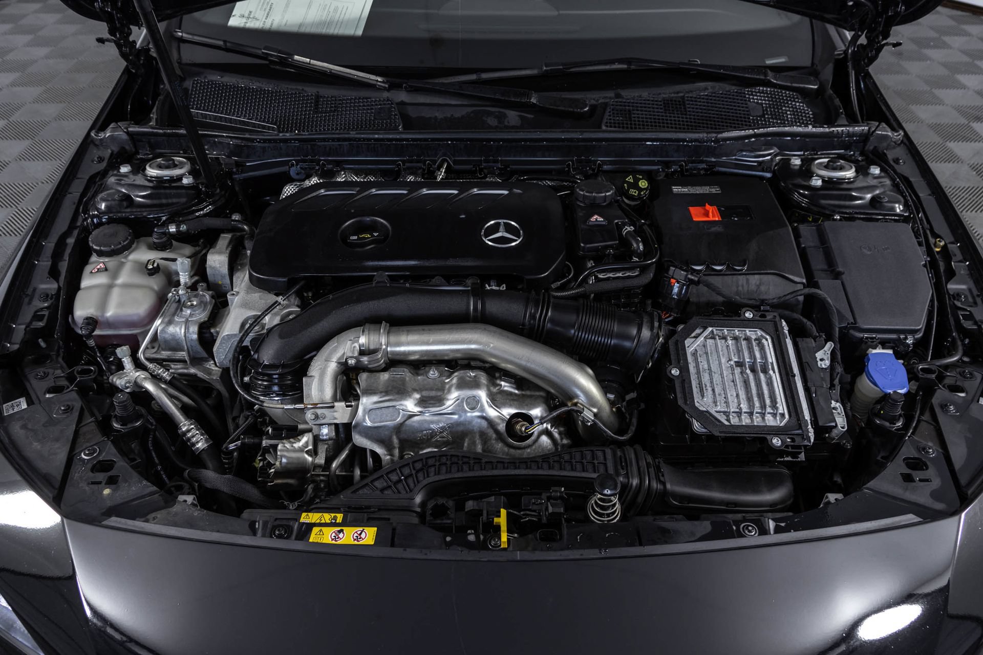 Used 2025 Mercedes-Benz CLA 250 4MATIC image 46