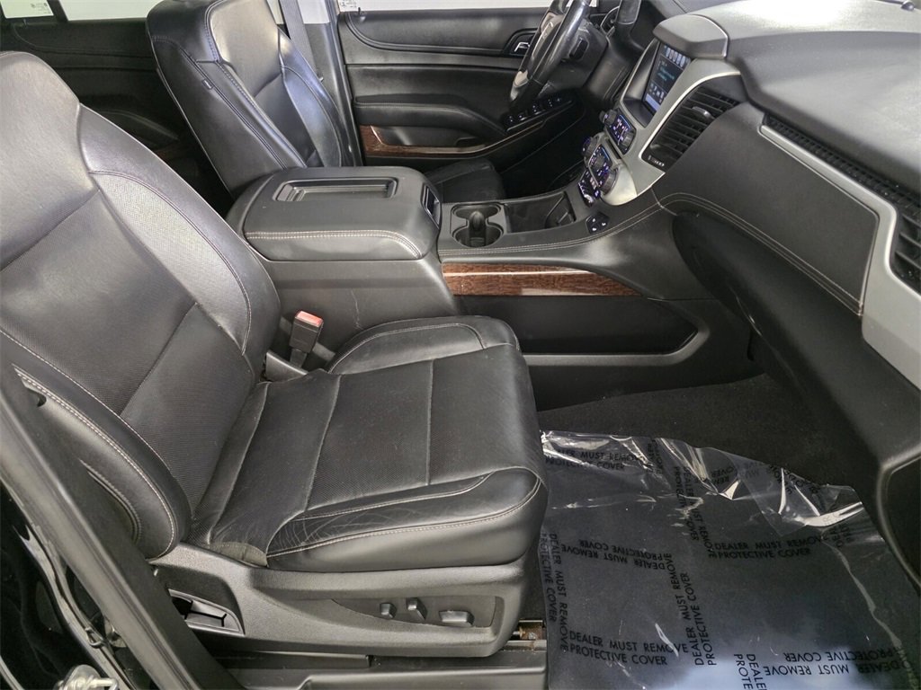 Used 2020 GMC Yukon SLT w/ Premium Edition image 32