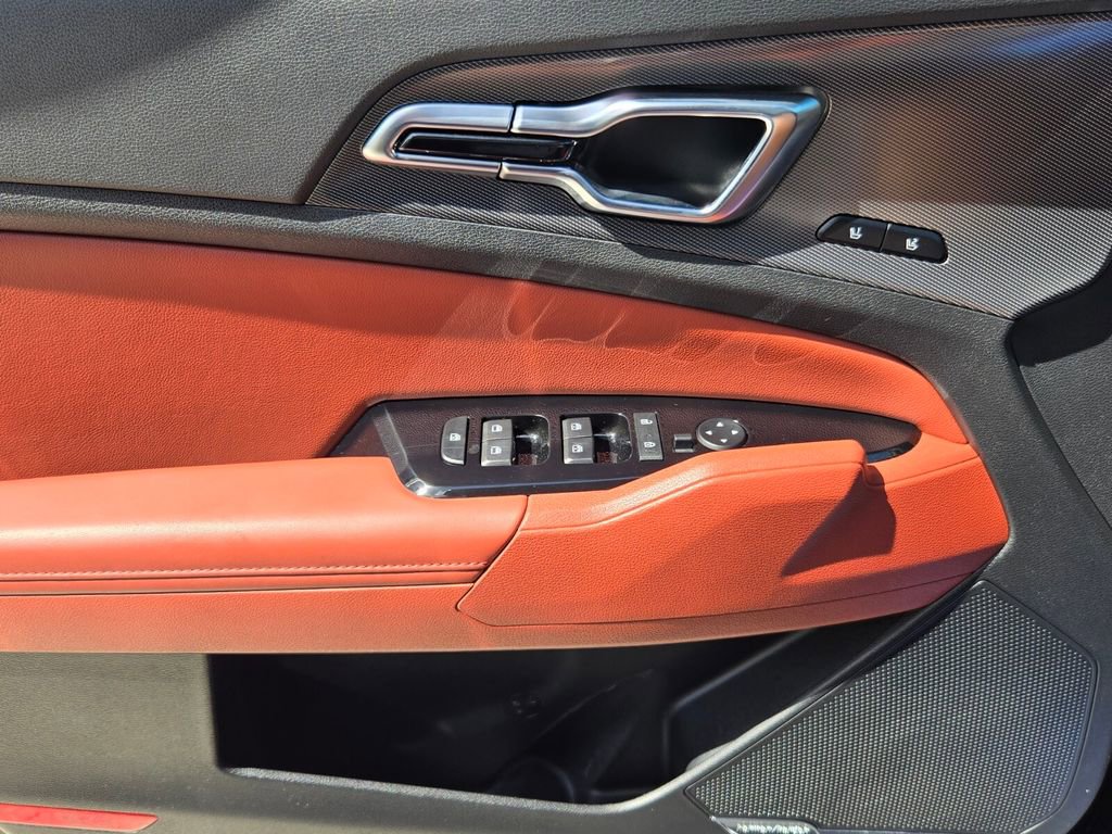 Used 2024 Kia Sportage SX image 27