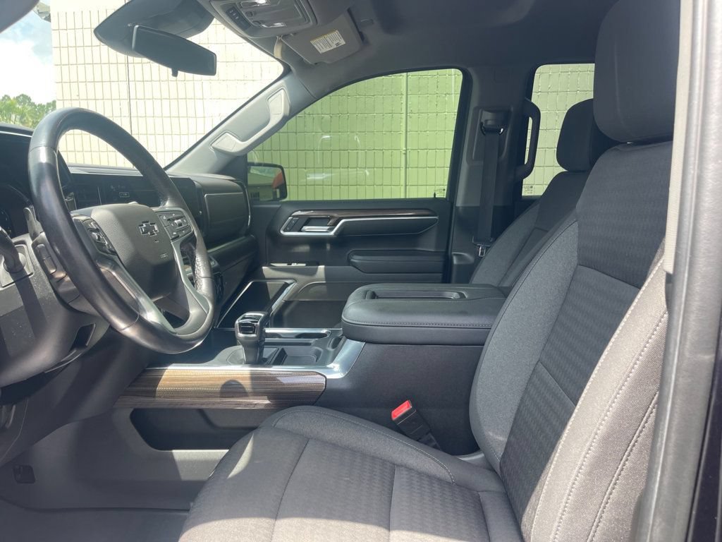 Used 2022 Chevrolet Silverado 1500 RST AWD/4WD image 11