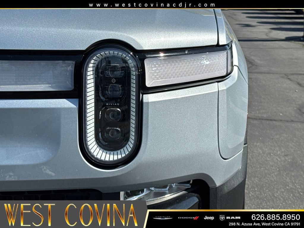 Used 2023 Rivian R1S Adventure AWD/4WD image 14