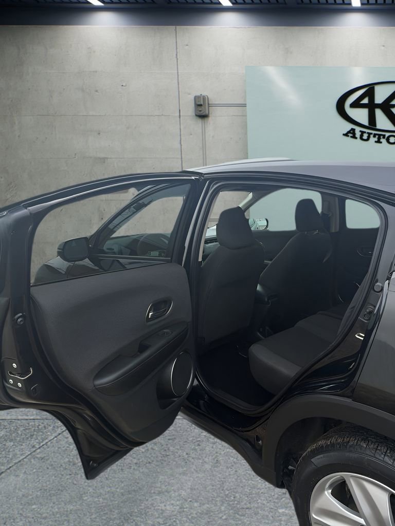 Used 2020 Honda HR-V EX image 14